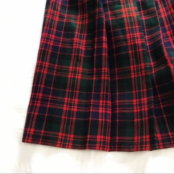 Plaid A-Line Skirt in Red and Black - Picture 7 of 10